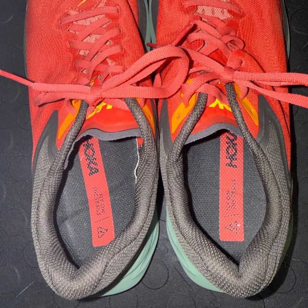 Hoka Zinal Mens 10.5D Vibram Megagrip Trail Running Shoes Red Orange Sneakers